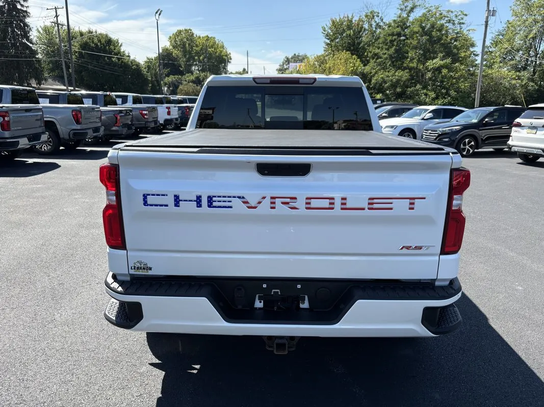 Chevrolet Silverado photo 6