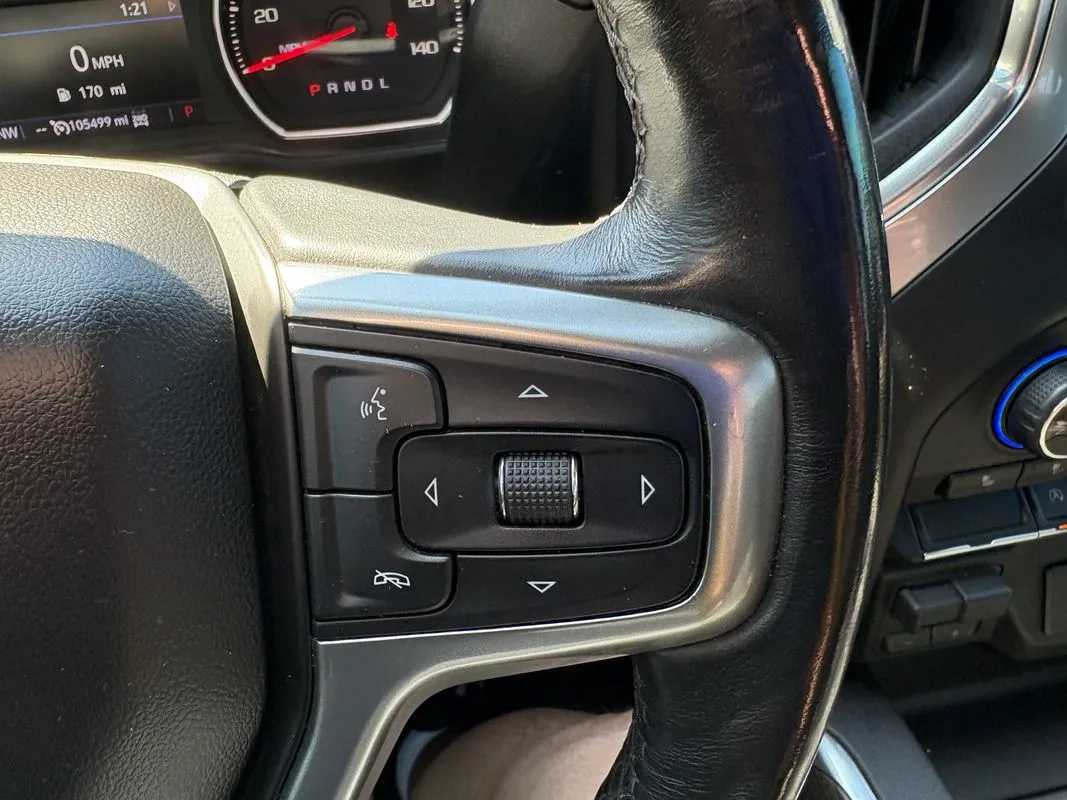 Chevrolet Silverado photo 11