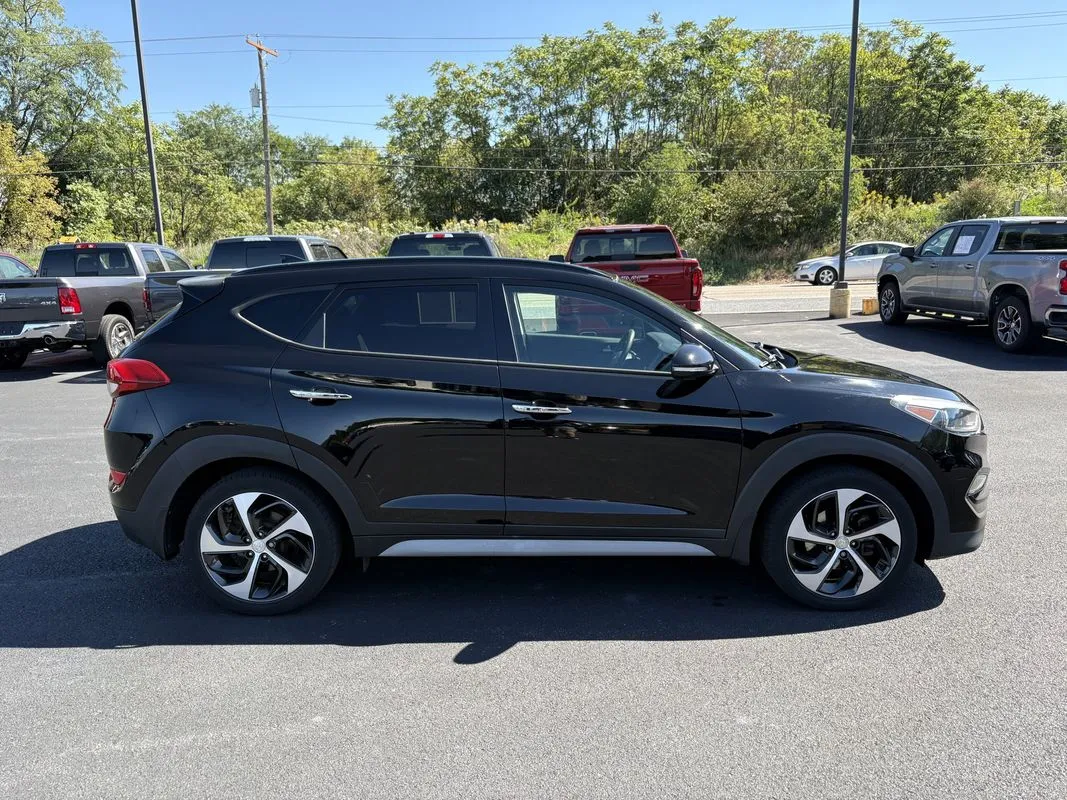 Hyundai Tucson photo 12