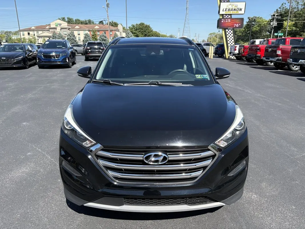 Hyundai Tucson photo 2