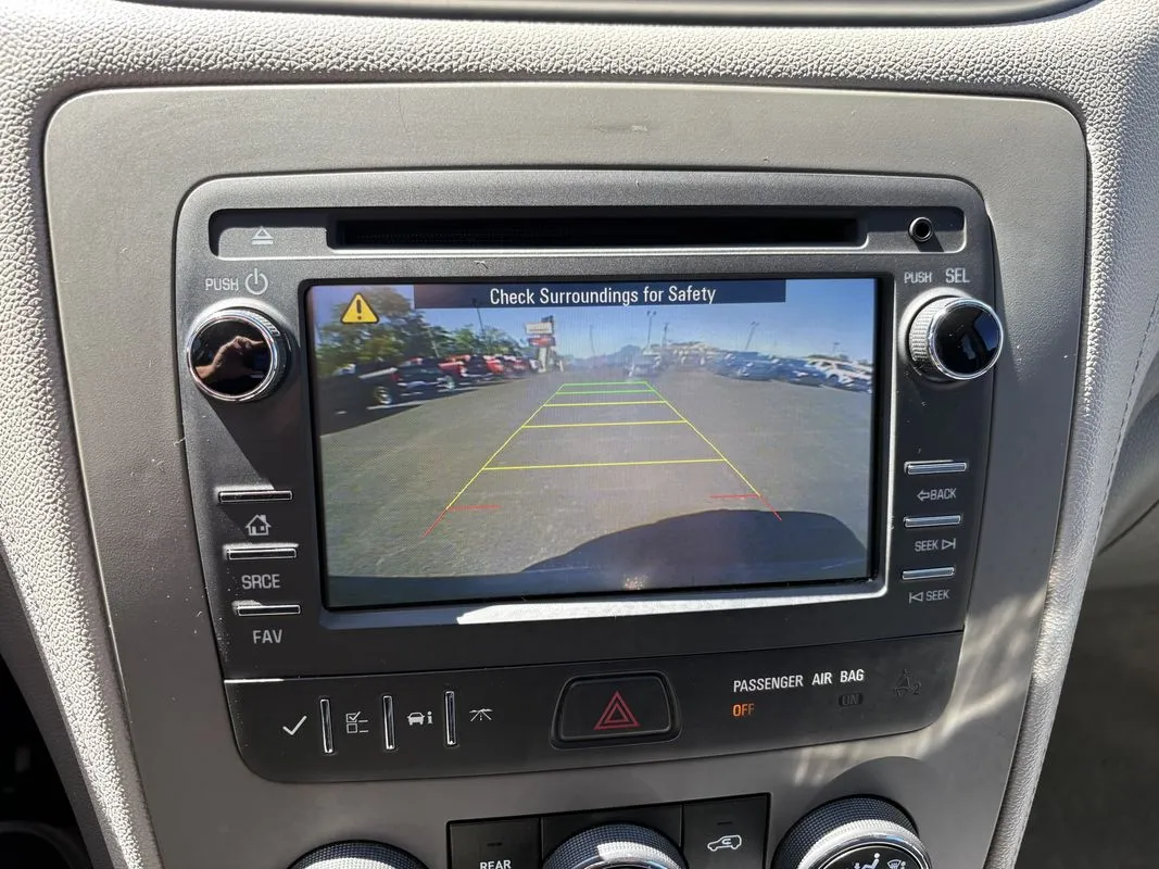 Chevrolet Traverse photo 17