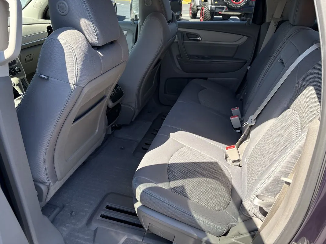 Chevrolet Traverse photo 26