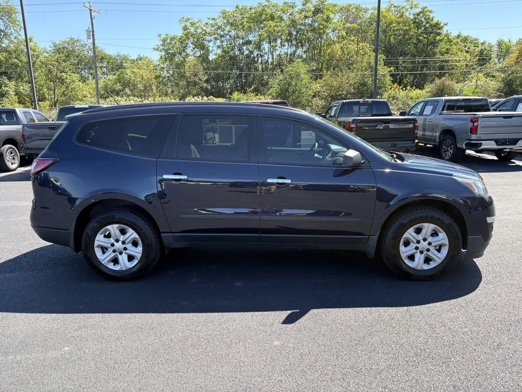 Chevrolet Traverse photo 10