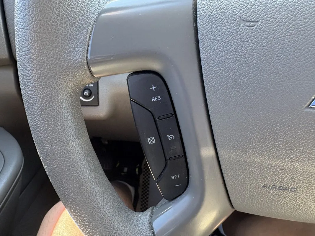 Chevrolet Traverse photo 12