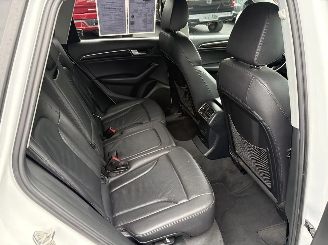 Audi Q5 photo 29