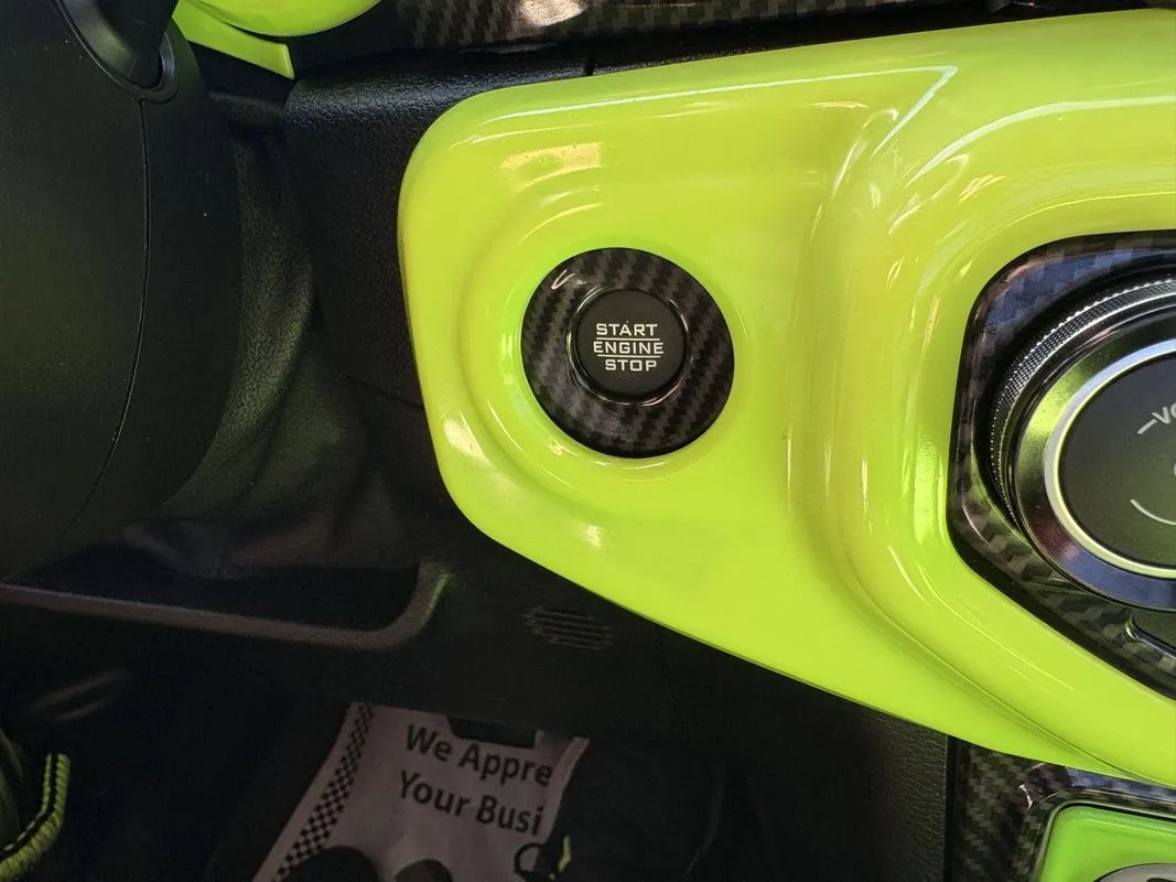 Jeep Wrangler photo 21
