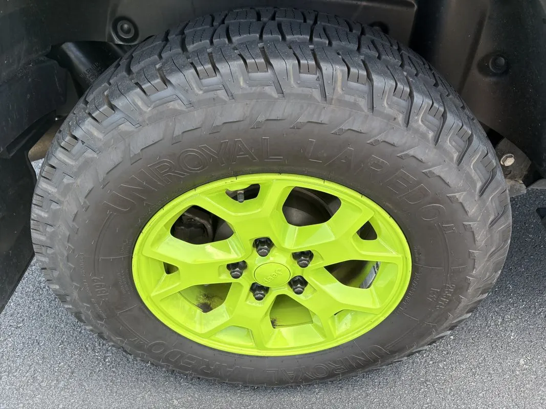 Jeep Wrangler photo 37