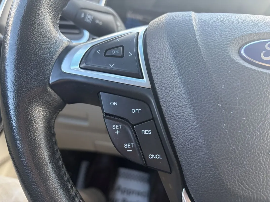 Ford Edge photo 30