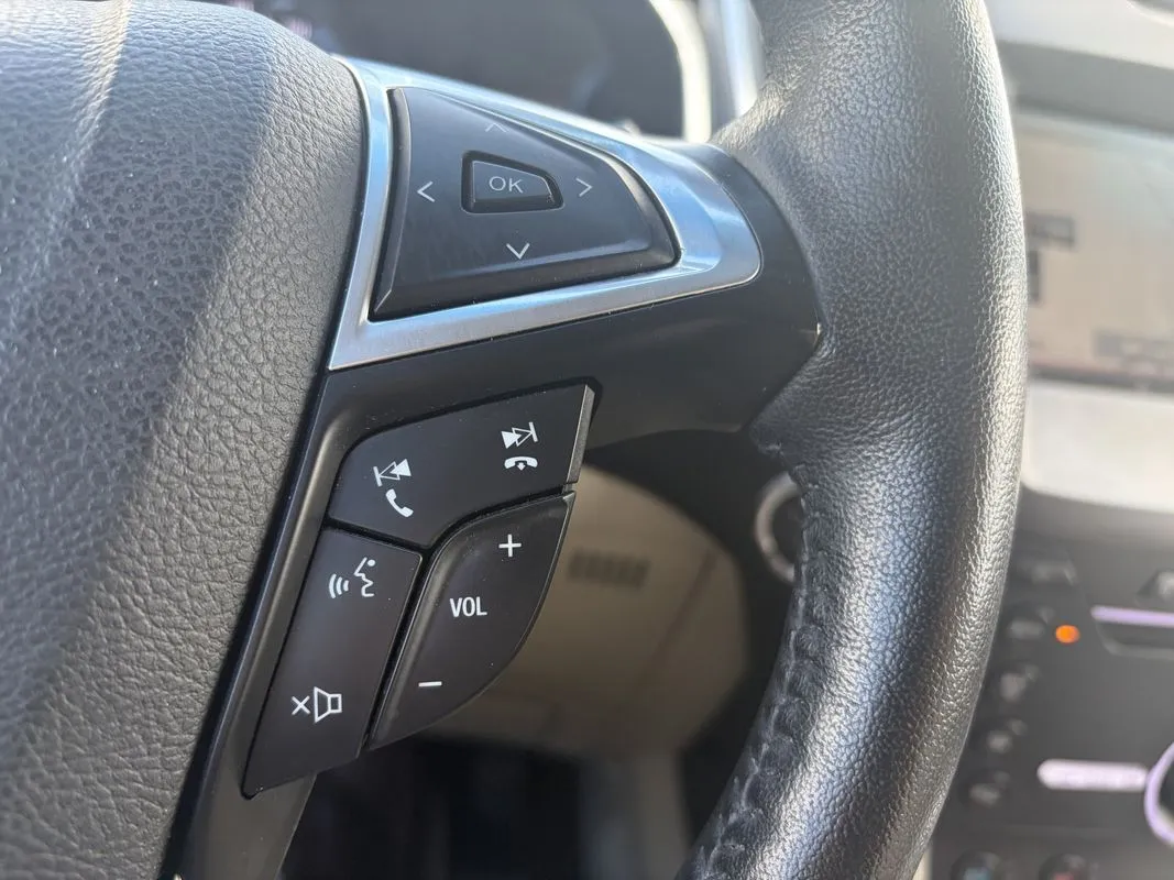 Ford Edge photo 29