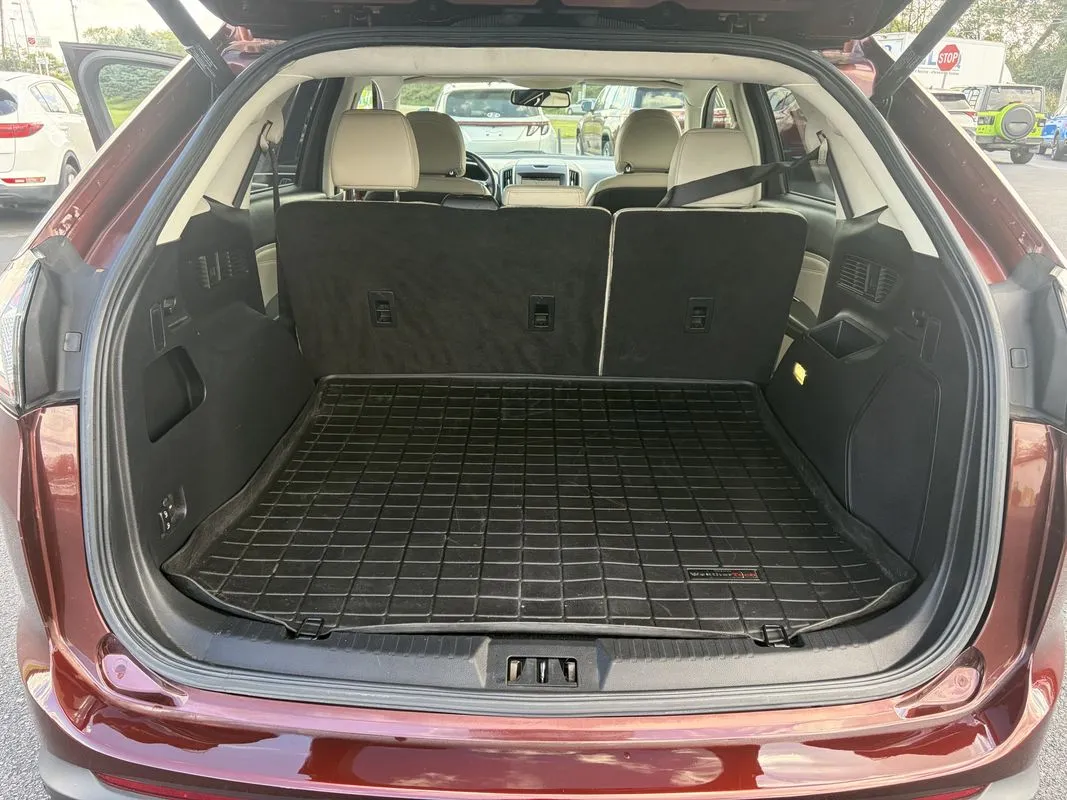 Ford Edge photo 21