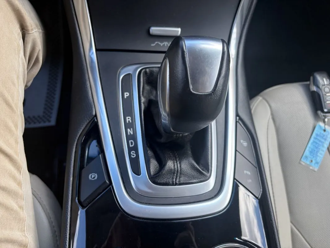 Ford Edge photo 41