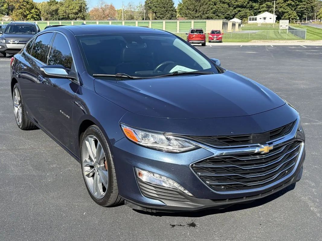 2022 Chevrolet Malibu Premier