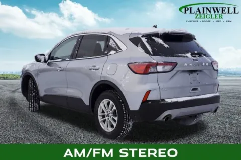 Photos of 2021 Ford Escape Hybrid SE for sale in Plainwell, MI at Zeigler Chrysler Dodge Jeep Ram of Plainwell