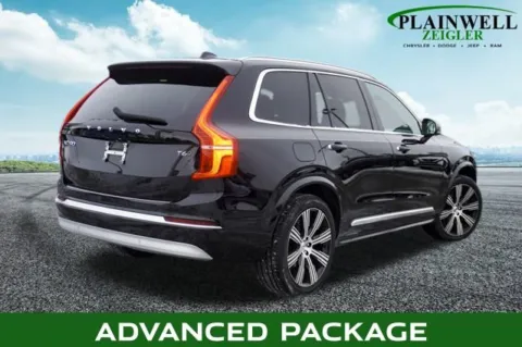 Another view of 2022 Volvo XC90 T6 Inscription for sale in Plainwell, MI at Zeigler Chrysler Dodge Jeep Ram of Plainwell