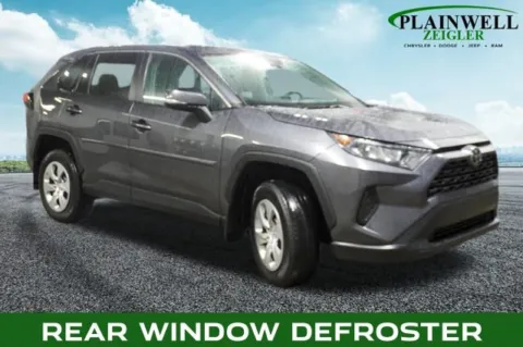 More photos of 2022 Toyota RAV4 LE at Zeigler Chrysler Dodge Jeep Ram of Plainwell, MI