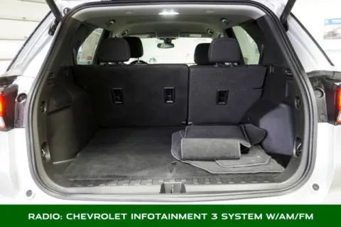 More photos of 2022 Chevrolet Equinox LT at Zeigler Chrysler Dodge Jeep Ram of Plainwell, MI