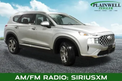 More photos of 2022 Hyundai Santa Fe SEL at Zeigler Chrysler Dodge Jeep Ram of Plainwell, MI