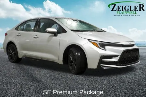More photos of 2024 Toyota Corolla SE at Zeigler Chrysler Dodge Jeep Ram of Plainwell, MI