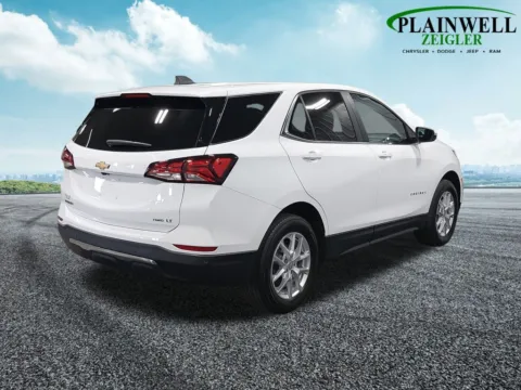 More photos of 2024 Chevrolet Equinox LT at Zeigler Chrysler Dodge Jeep Ram of Plainwell, MI