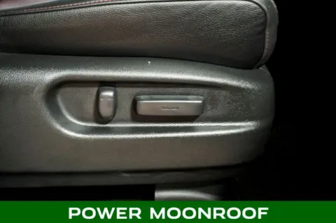 More photos of 2022 Honda Ridgeline Black Edition at Zeigler Chrysler Dodge Jeep Ram of Plainwell, MI