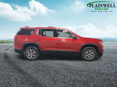 More photos of 2023 GMC Acadia SLE at Zeigler Chrysler Dodge Jeep Ram of Plainwell, MI
