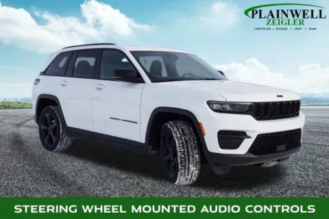 More photos of 2023 Jeep Grand Cherokee Altitude X at Zeigler Chrysler Dodge Jeep Ram of Plainwell, MI