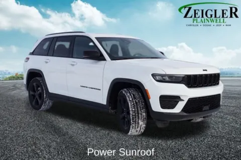 More photos of 2023 Jeep Grand Cherokee Altitude X at Zeigler Chrysler Dodge Jeep Ram of Plainwell, MI