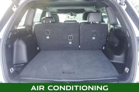 More photos of 2023 Jeep Grand Cherokee Altitude X at Zeigler Chrysler Dodge Jeep Ram of Plainwell, MI