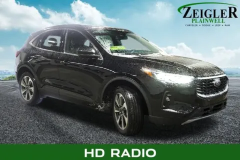 More photos of 2025 Ford Escape Platinum at Zeigler Chrysler Dodge Jeep Ram of Plainwell, MI