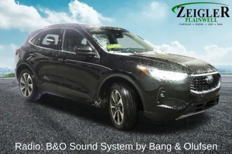 More photos of 2025 Ford Escape Platinum at Zeigler Chrysler Dodge Jeep Ram of Plainwell, MI