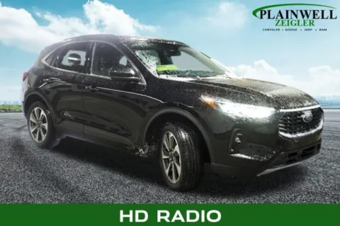 More photos of 2025 Ford Escape Platinum at Zeigler Chrysler Dodge Jeep Ram of Plainwell, MI