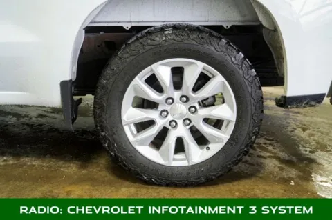 More photos of 2022 Chevrolet Silverado 1500 Custom at Zeigler Chrysler Dodge Jeep Ram of Plainwell, MI