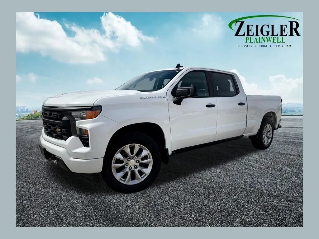 2022 Chevrolet Silverado 1500 Custom for sale in Plainwell, MI