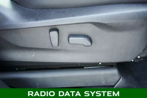 More photos of 2023 Subaru Ascent Limited at Zeigler Chrysler Dodge Jeep Ram of Plainwell, MI