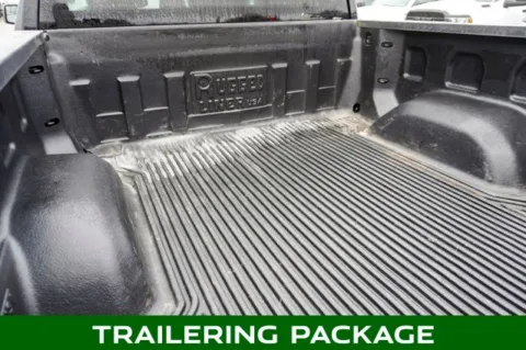 More photos of 2023 GMC Sierra 1500 SLE at Zeigler Chrysler Dodge Jeep Ram of Plainwell, MI