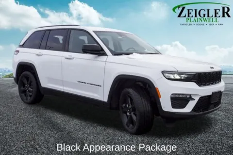 More photos of 2023 Jeep Grand Cherokee Limited at Zeigler Chrysler Dodge Jeep Ram of Plainwell, MI