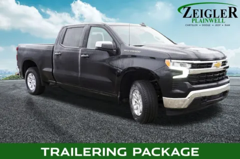 More photos of 2025 Chevrolet Silverado 1500 LT at Zeigler Chrysler Dodge Jeep Ram of Plainwell, MI