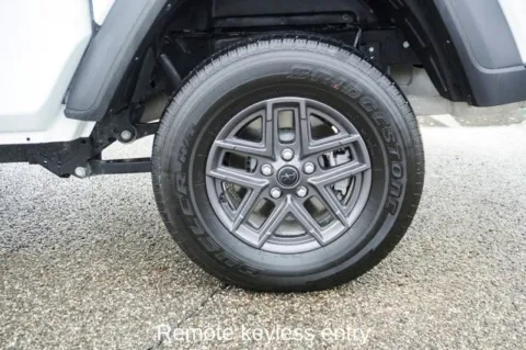 More photos of 2025 Jeep Gladiator Sport S at Zeigler Chrysler Dodge Jeep Ram of Plainwell, MI