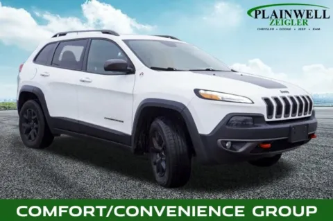 More photos of 2015 Jeep Cherokee Trailhawk at Zeigler Chrysler Dodge Jeep Ram of Plainwell, MI
