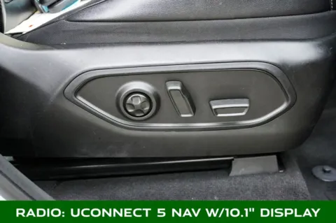 More photos of 2023 Jeep Grand Cherokee Limited at Zeigler Chrysler Dodge Jeep Ram of Plainwell, MI