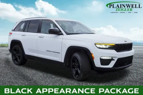 More photos of 2023 Jeep Grand Cherokee Limited at Zeigler Chrysler Dodge Jeep Ram of Plainwell, MI