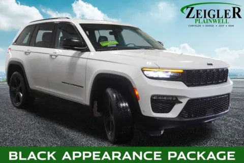 More photos of 2023 Jeep Grand Cherokee Limited at Zeigler Chrysler Dodge Jeep Ram of Plainwell, MI