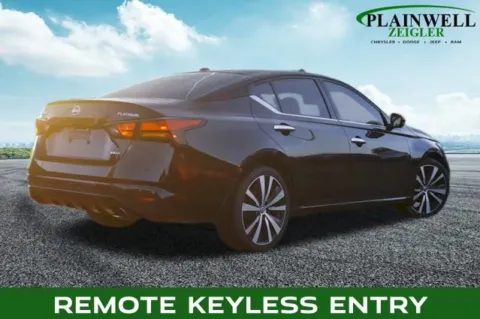 Another view of 2022 Nissan Altima 2.5 Platinum for sale in Plainwell, MI at Zeigler Chrysler Dodge Jeep Ram of Plainwell