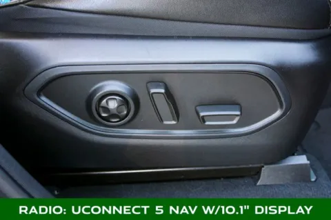 More photos of 2023 Jeep Grand Cherokee Limited at Zeigler Chrysler Dodge Jeep Ram of Plainwell, MI