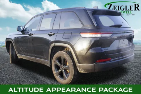 Photos of 2023 Jeep Grand Cherokee Altitude X for sale in Plainwell, MI at Zeigler Chrysler Dodge Jeep Ram of Plainwell