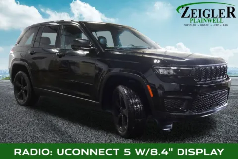 More photos of 2023 Jeep Grand Cherokee Altitude X at Zeigler Chrysler Dodge Jeep Ram of Plainwell, MI