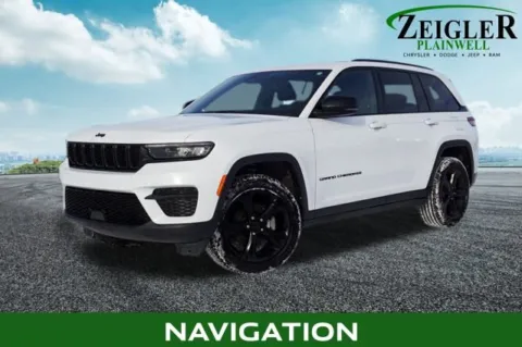 White 2023 Jeep Grand Cherokee Altitude X for sale in Plainwell, MI
