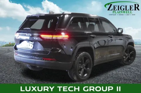 Another view of 2023 Jeep Grand Cherokee Limited for sale in Plainwell, MI at Zeigler Chrysler Dodge Jeep Ram of Plainwell