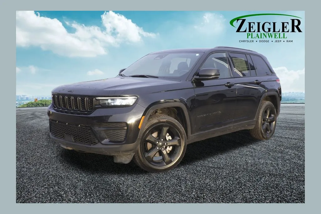 Black 2023 Jeep Grand Cherokee Altitude X for sale in Plainwell, MI