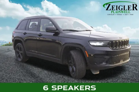 More photos of 2023 Jeep Grand Cherokee Altitude X at Zeigler Chrysler Dodge Jeep Ram of Plainwell, MI